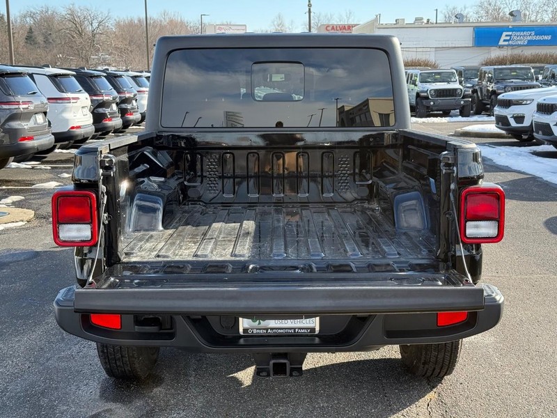 Jeep Gladiator Vehicle Image 07