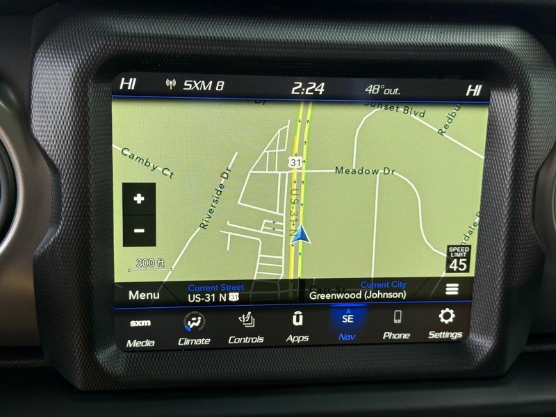 Jeep Gladiator Vehicle Image 16