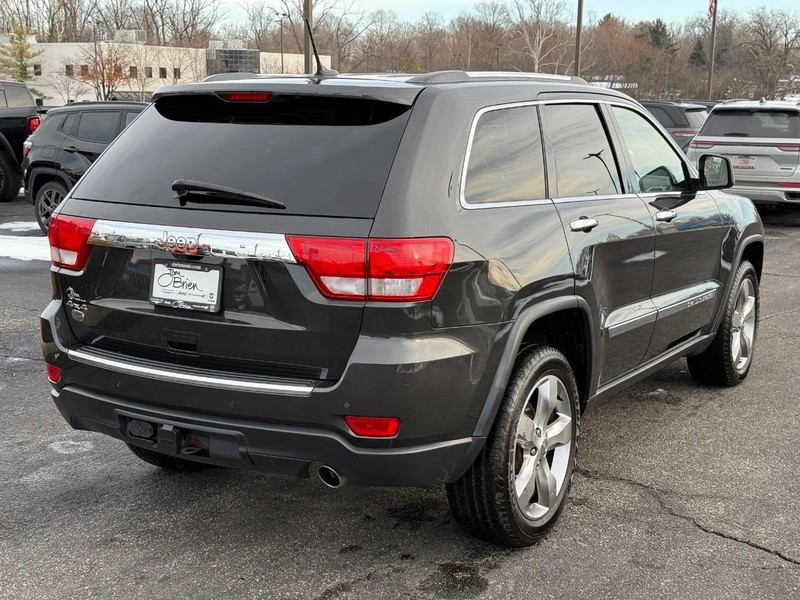 Jeep Grand Cherokee Vehicle Image 03