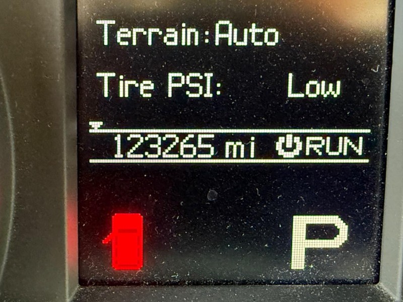 Jeep Grand Cherokee Vehicle Image 26