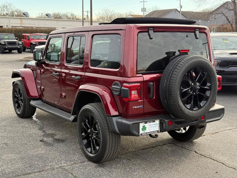 Jeep Wrangler 4xe Vehicle Image 05