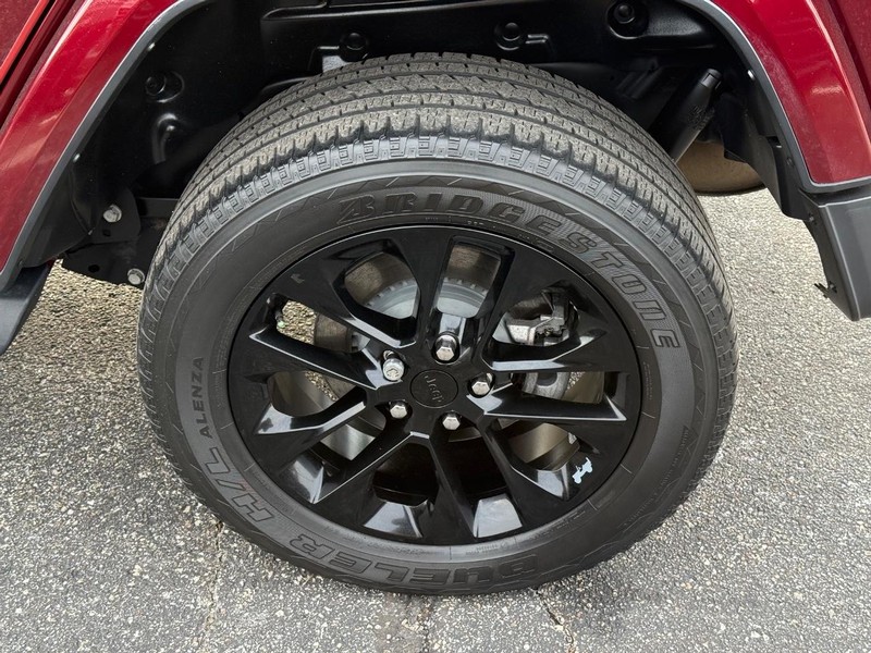 Jeep Wrangler 4xe Vehicle Image 06