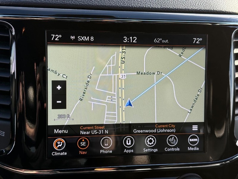 Jeep Grand Cherokee Vehicle Image 19