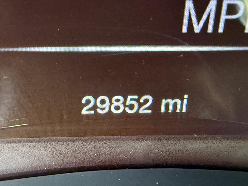 Jeep Grand Cherokee Vehicle Image 26