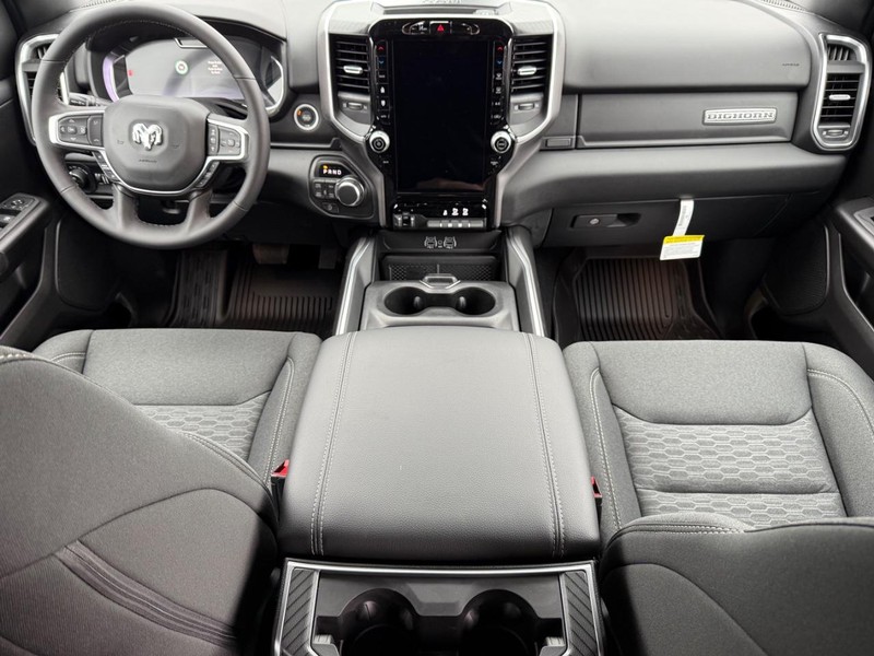 Ram 1500 Vehicle Image 05