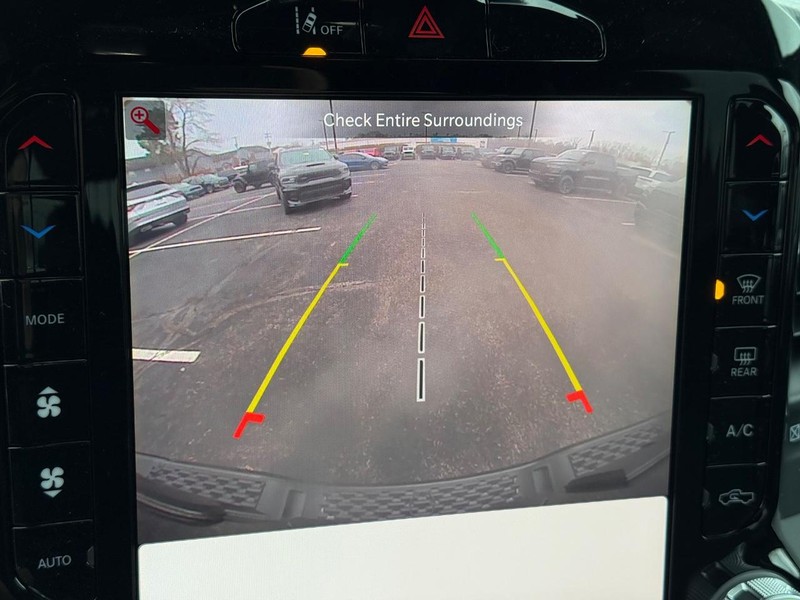 Ram 1500 Vehicle Image 11