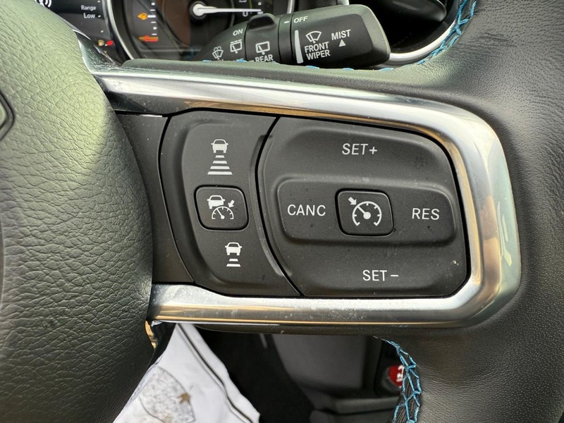 Jeep Wrangler 4xe Vehicle Image 15