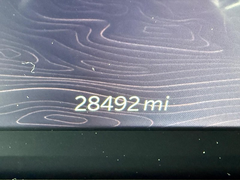 Jeep Grand Cherokee L Vehicle Image 27