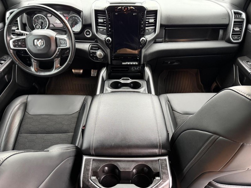 Ram 1500 Vehicle Image 11