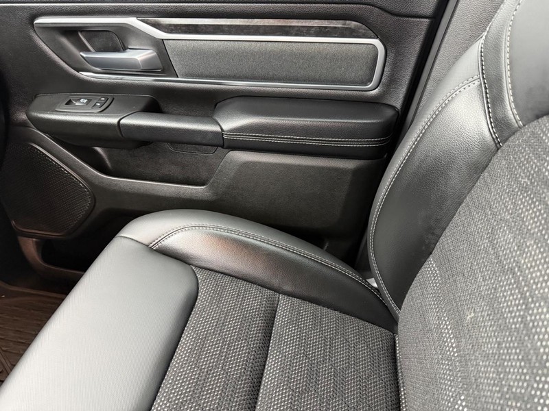 Ram 1500 Vehicle Image 19