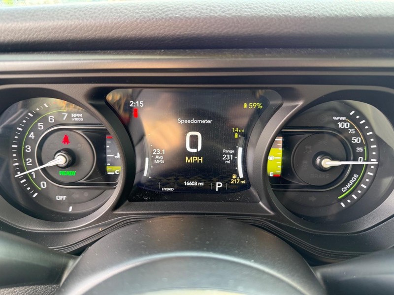 Jeep Wrangler 4xe Vehicle Image 22