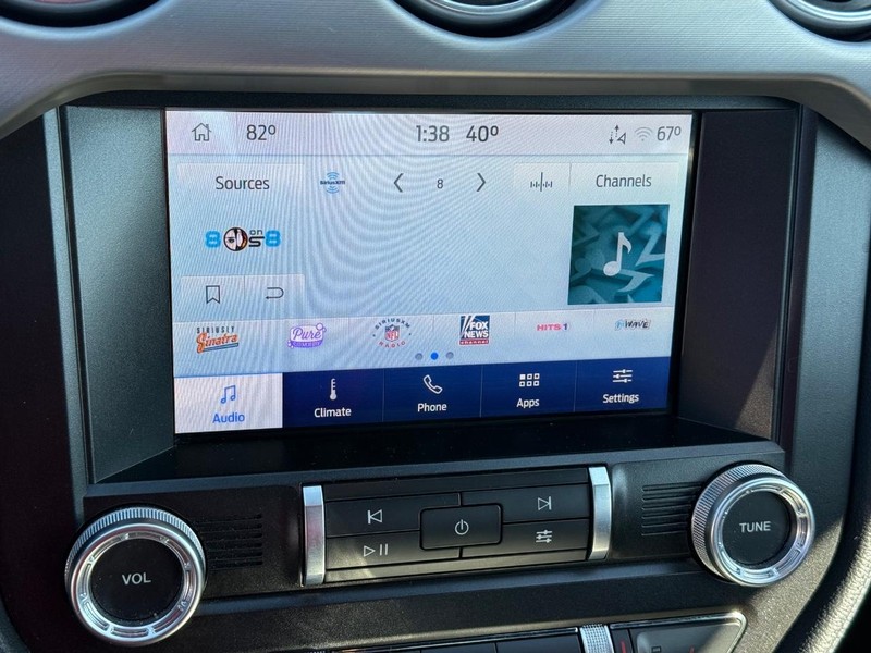 Ford Mustang Vehicle Image 17