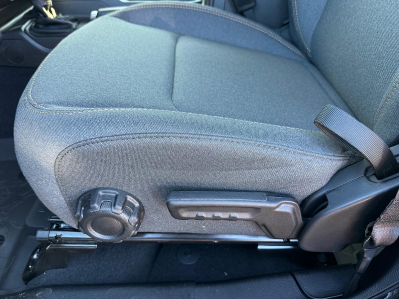 Jeep Wrangler Vehicle Image 18