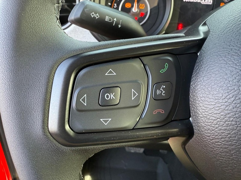 Jeep Wrangler Vehicle Image 07