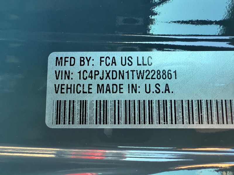 Jeep Wrangler Vehicle Image 19