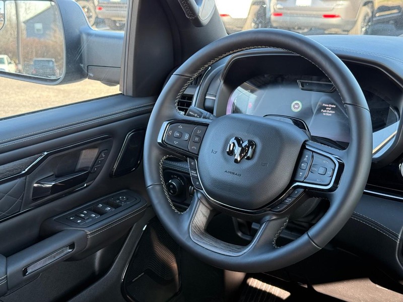 Ram 1500 Vehicle Image 06