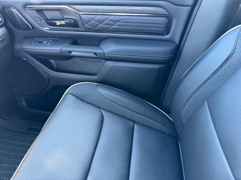 Ram 1500 Vehicle Image 13