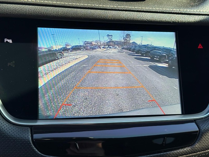 Cadillac XT5 Vehicle Image 20