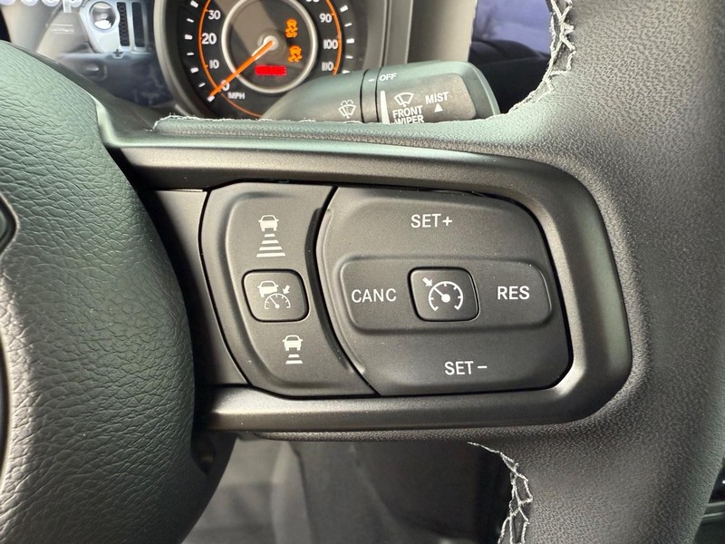 Jeep Gladiator Vehicle Image 08