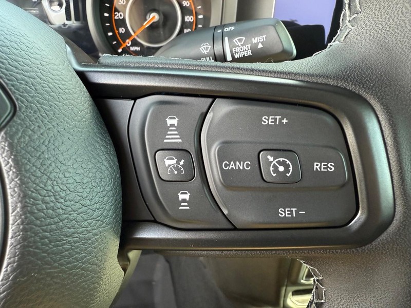 Jeep Gladiator Vehicle Image 08