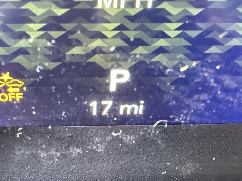 Jeep Gladiator Vehicle Image 17