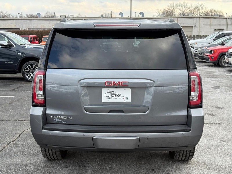 GMC Yukon Vehicle Image 04