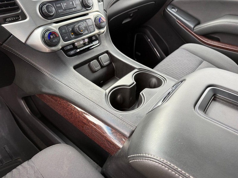 GMC Yukon Vehicle Image 20