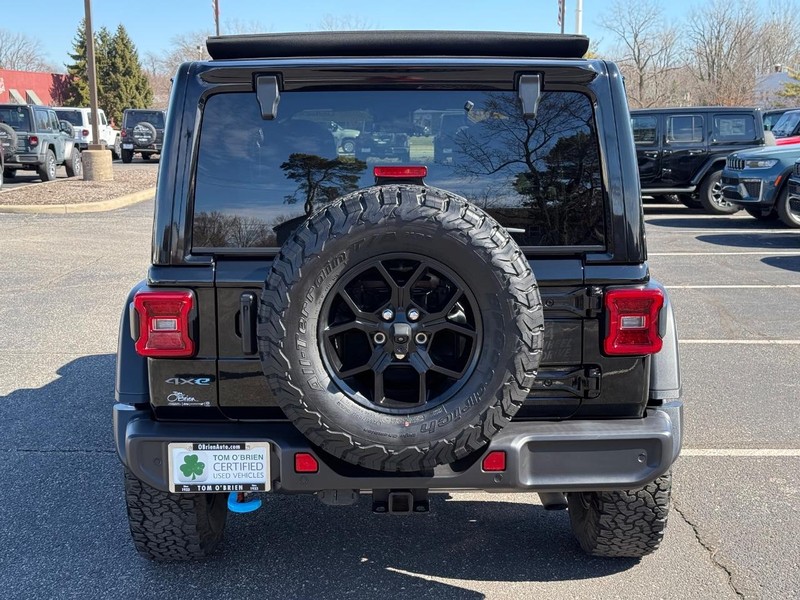 Jeep Wrangler 4xe Vehicle Image 04