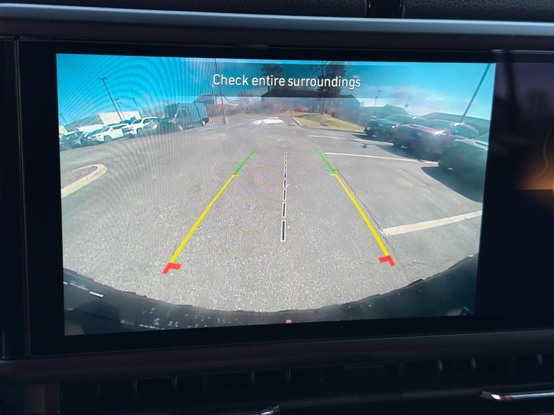 Jeep Wrangler 4xe Vehicle Image 19