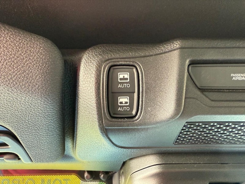 Jeep Wrangler 4xe Vehicle Image 23