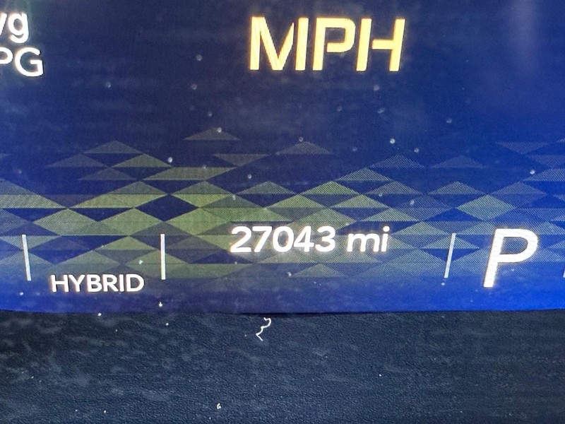 Jeep Wrangler 4xe Vehicle Image 25