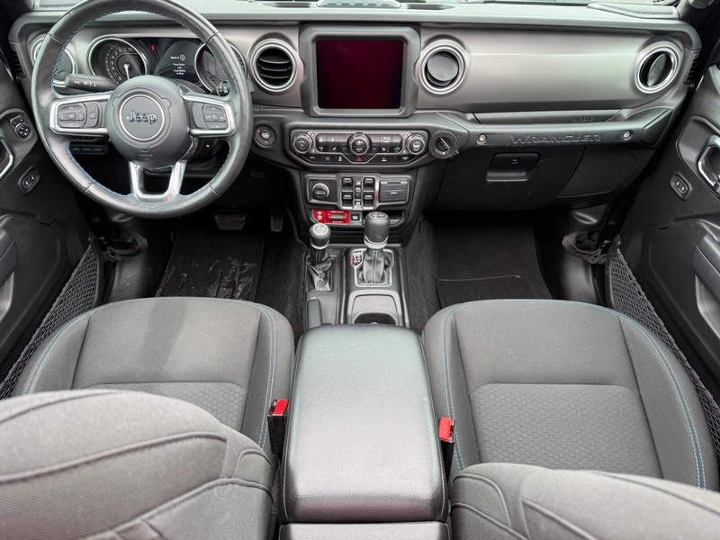 Jeep Wrangler 4xe Vehicle Image 12