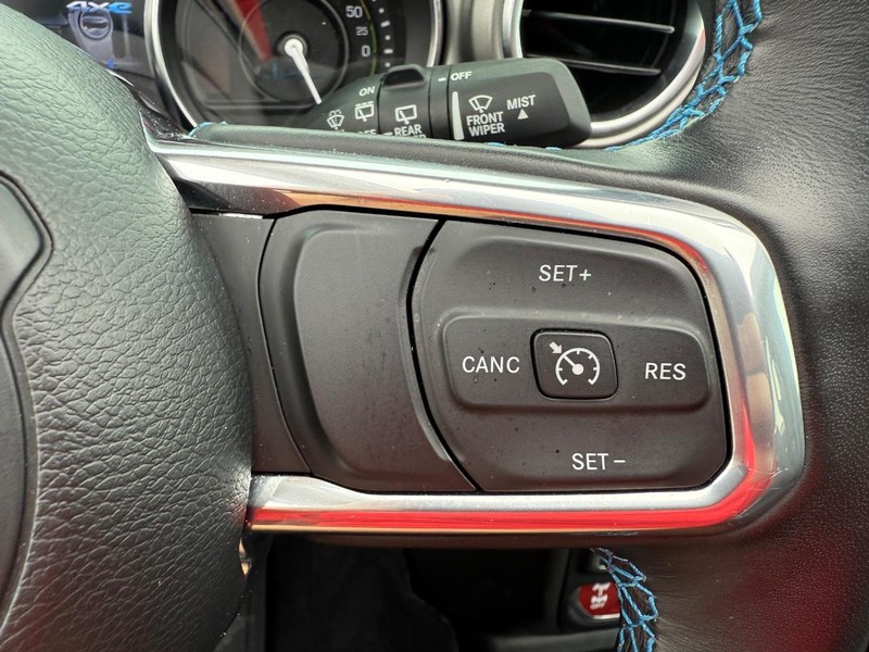 Jeep Wrangler 4xe Vehicle Image 15