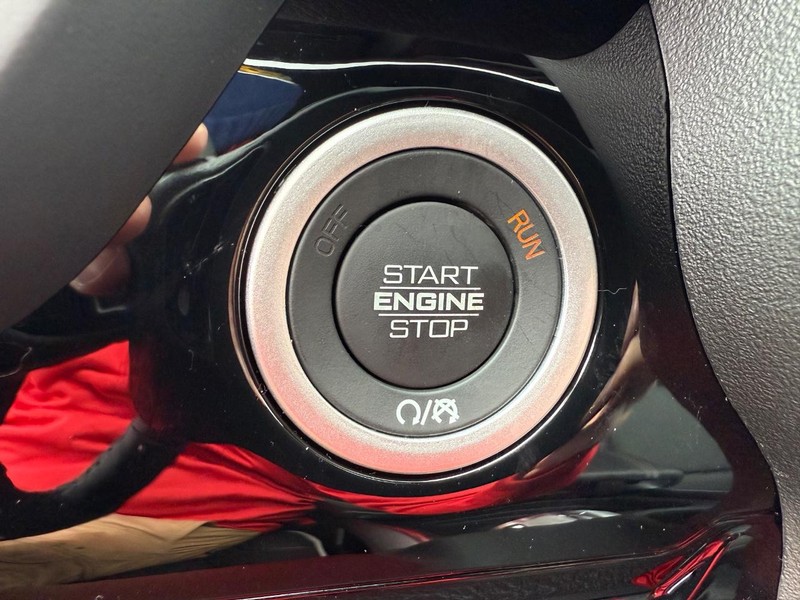 Ram 1500 Vehicle Image 10