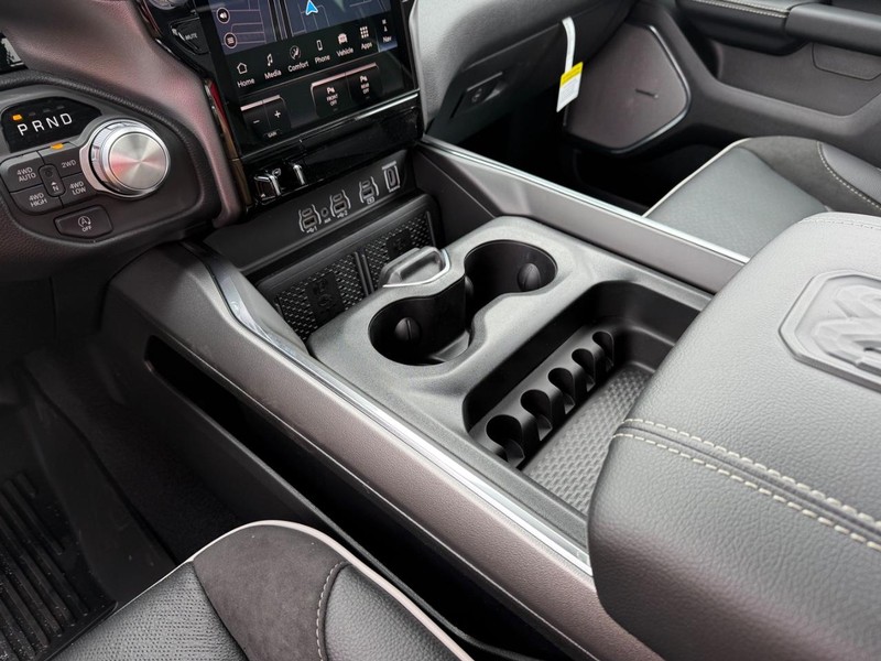 Ram 1500 Vehicle Image 13