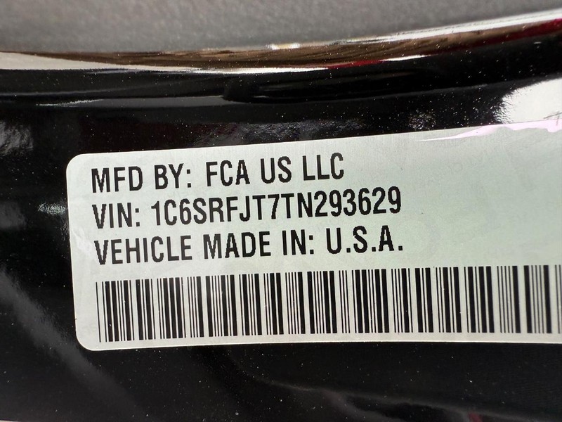 Ram 1500 Vehicle Image 20