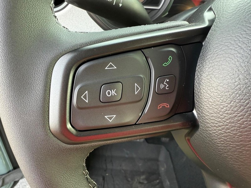 Jeep Gladiator Vehicle Image 07