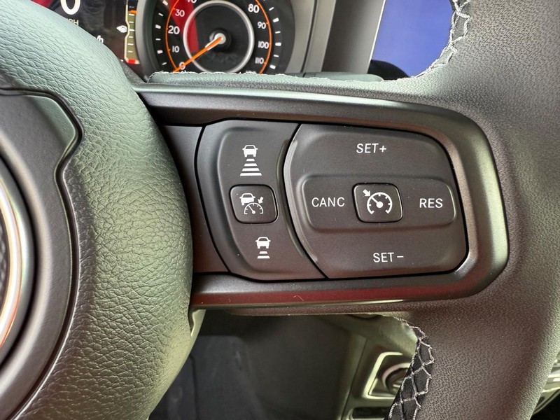 Jeep Gladiator Vehicle Image 08