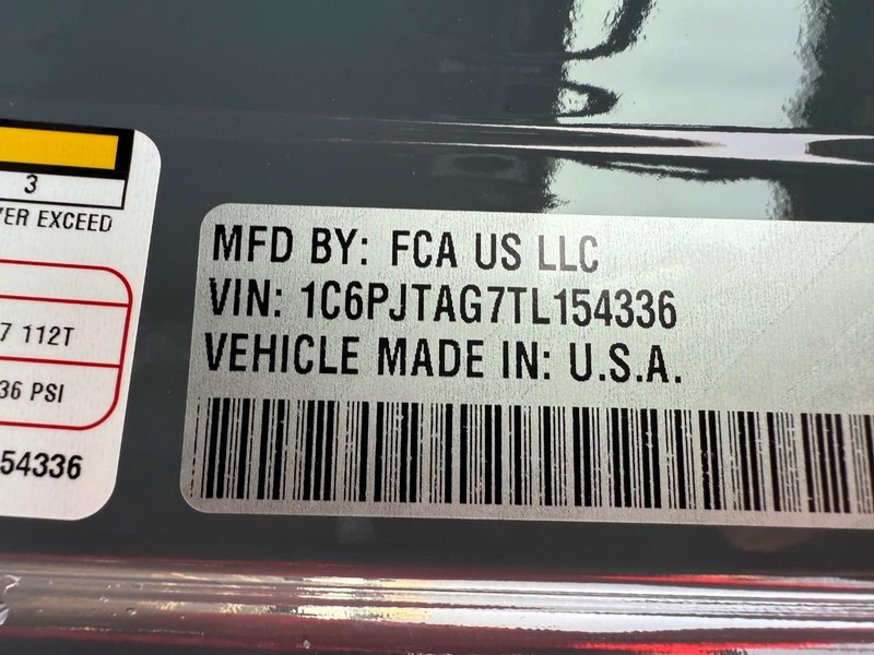 Jeep Gladiator Vehicle Image 20