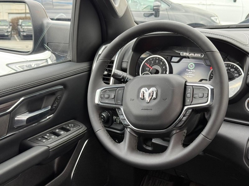 Ram 1500 Vehicle Image 06