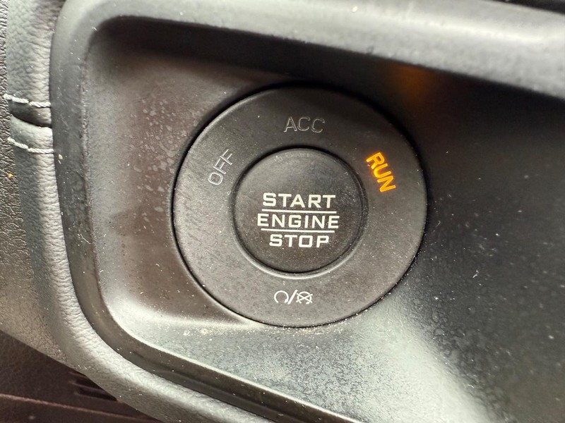 Jeep Wrangler 4xe Vehicle Image 16