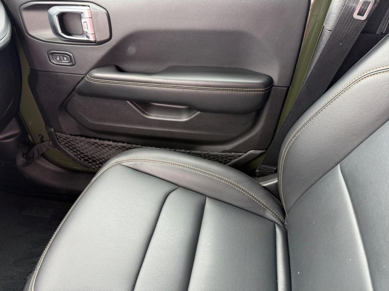 Jeep Wrangler 4xe Vehicle Image 22