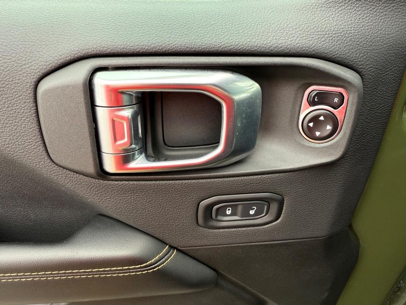 Jeep Wrangler 4xe Vehicle Image 26