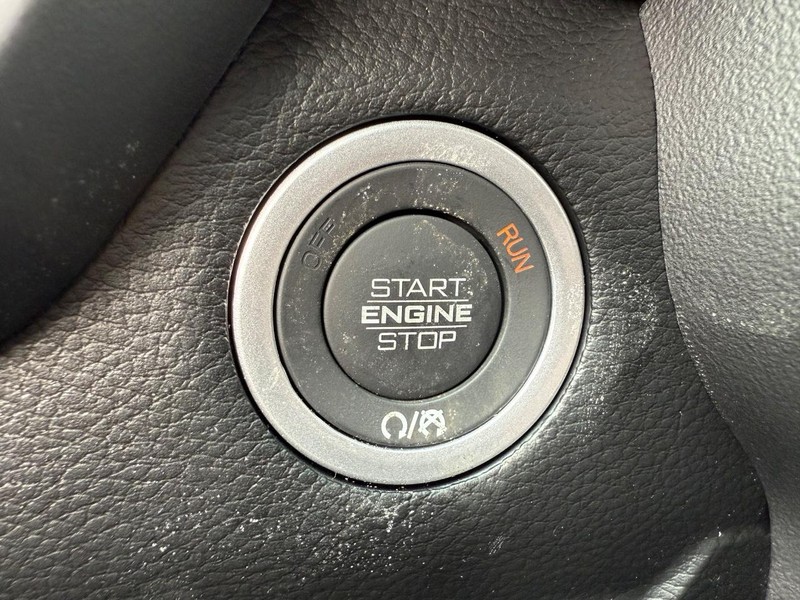 Ram 1500 Vehicle Image 09