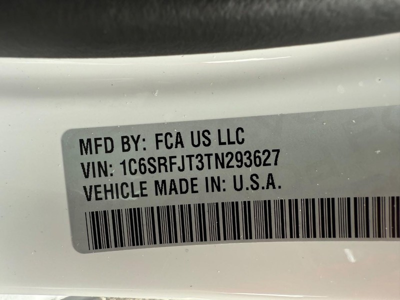 Ram 1500 Vehicle Image 20