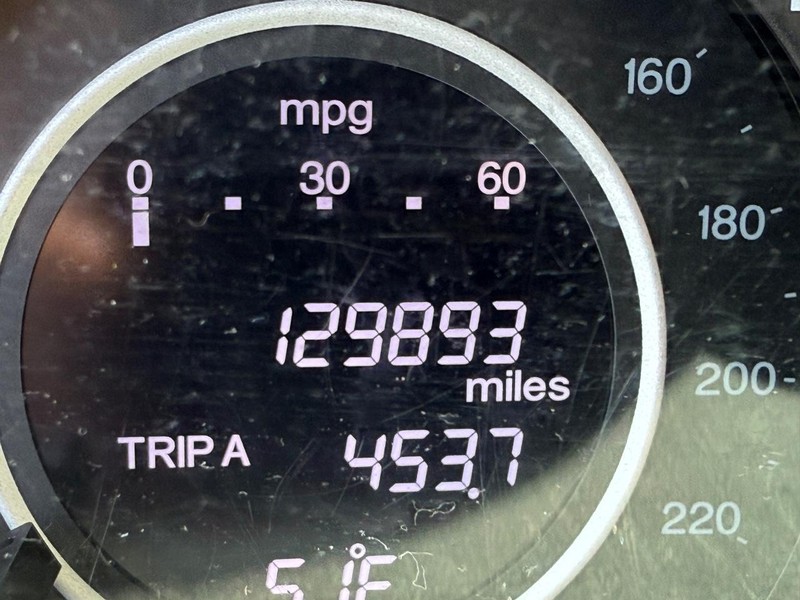 Honda CR-V Vehicle Image 23