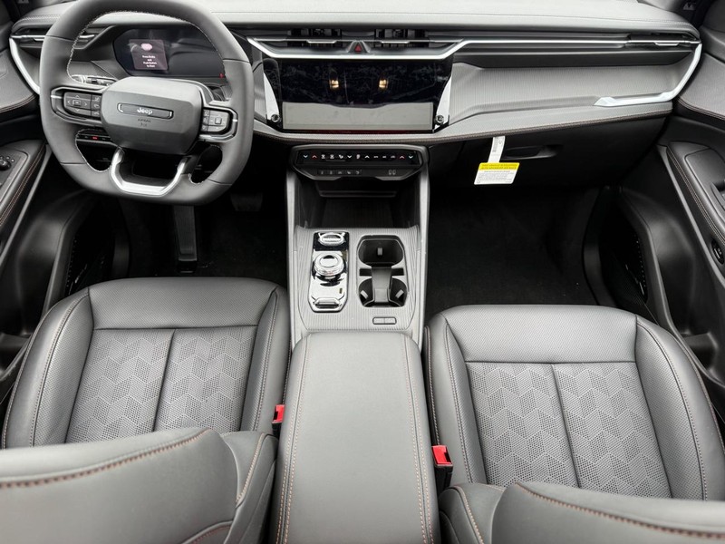 Jeep Cherokee Vehicle Image 06