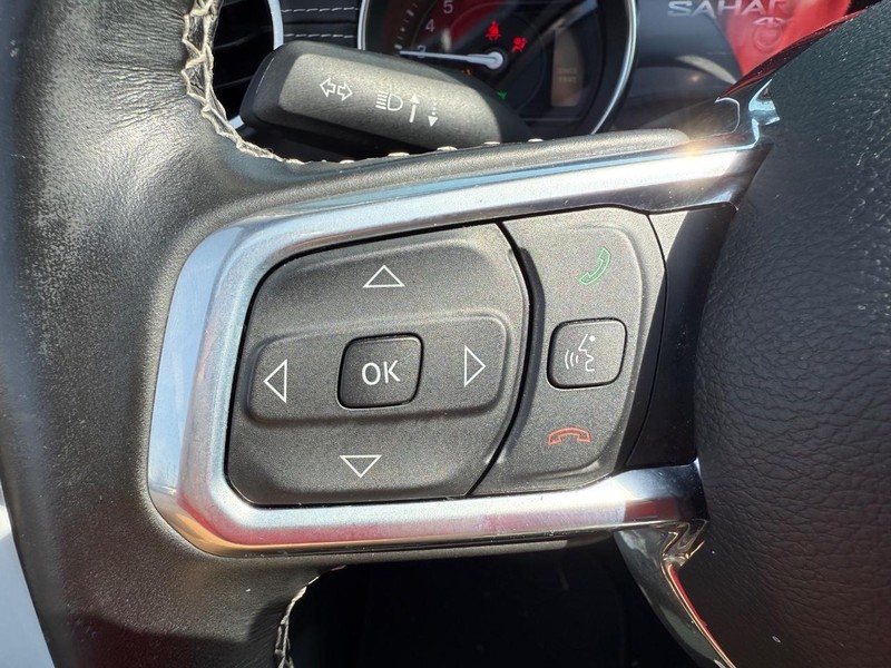 Jeep Wrangler 4xe Vehicle Image 14