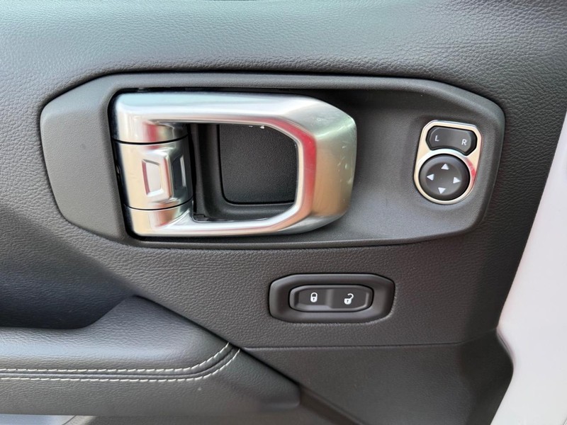 Jeep Wrangler 4xe Vehicle Image 26