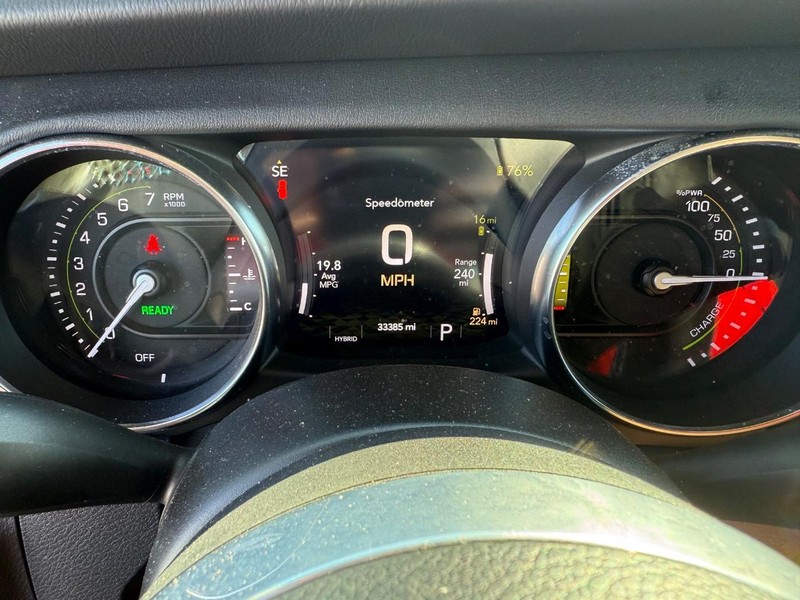 Jeep Wrangler 4xe Vehicle Image 24